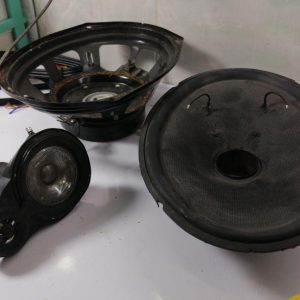 تعمیرات تخصصی بلندگو در سمنان