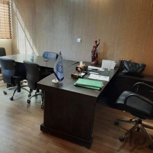 دزار فروش دفتر کار در باغ فردوس سمنان