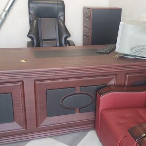 فروش ست کامل مبلمان اداری تمام چرم در سایت آگهی و خرید و فروش دزار سمنان .