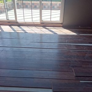 دزار سمنان نصب کف پوش در سمنان