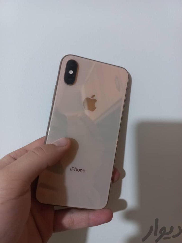 اپل iPhone XS با حافظهٔ ۲۵۶ گیگابایت