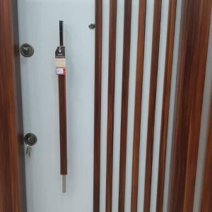 فروش درب سرقت پنجره کابینت درب چوبی در سمنان . سایت آگهی و خرید و فروش دزار سمنان .