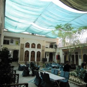 عمارت بادگیر سمنان .یکی از بهترین رستوان های سمنان