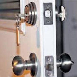 خدمات کلید سازی سیار در سمنان . سایت آگهی و خرید و فروش دزار سمنان .