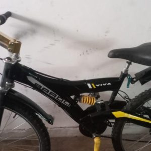 دزار فروش دوچرخه 26 مشکی دنده ای در سمنان .