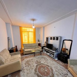 فروش آپارتمان شقایق سمنان . خوش نقشه .