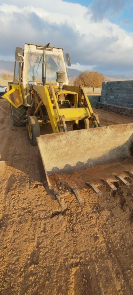 بیل بکهو تی دی ال ۸۶ مدل ۷۶