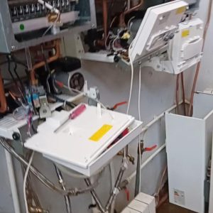 تعمیرات تخصصی پکیج و آبگرمکن دیواری و رسوبگیری